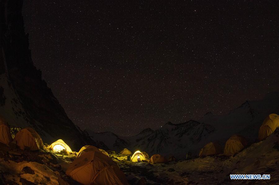 (InTibet) CHINA-TIBET-MOUNT QOMOLANGMA-REMEASUREMENT-ADVANCE CAMP (CN)