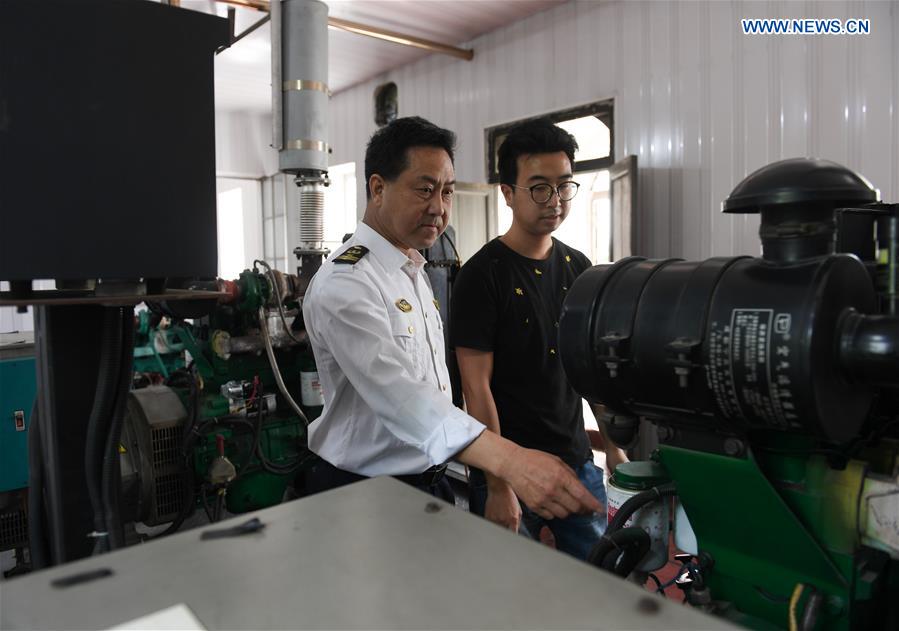 CHINA-ZHEJIANG-NINGBO-LIGHTHOUSE KEEPER (CN)