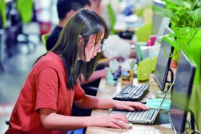 稳百姓“饭碗” 固民生之本