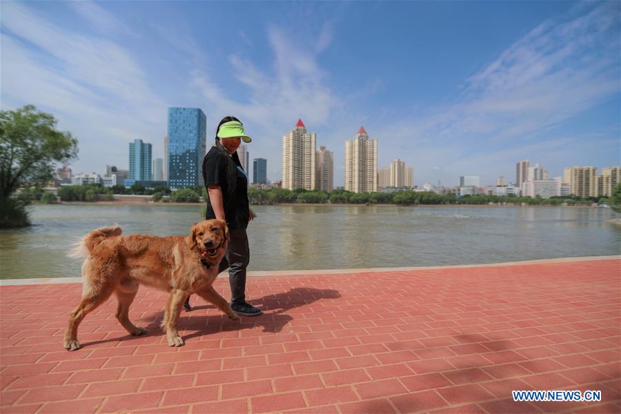 CHINA-GANSU-LANZHOU-THE YELLOW RIVER-FOOTPATH(CN)