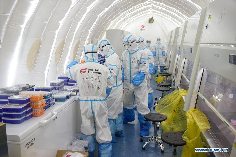 CHINA-BEIJING-AIR-INFLATED-TESTING-LAB (CN)