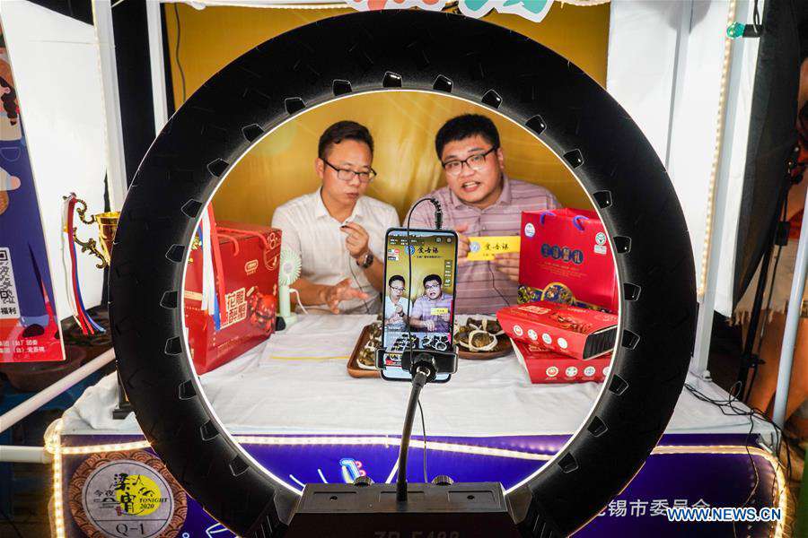 CHINA-JIANGSU-WUXI-ANCIENT CANAL-NIGHT TOURISM (CN)