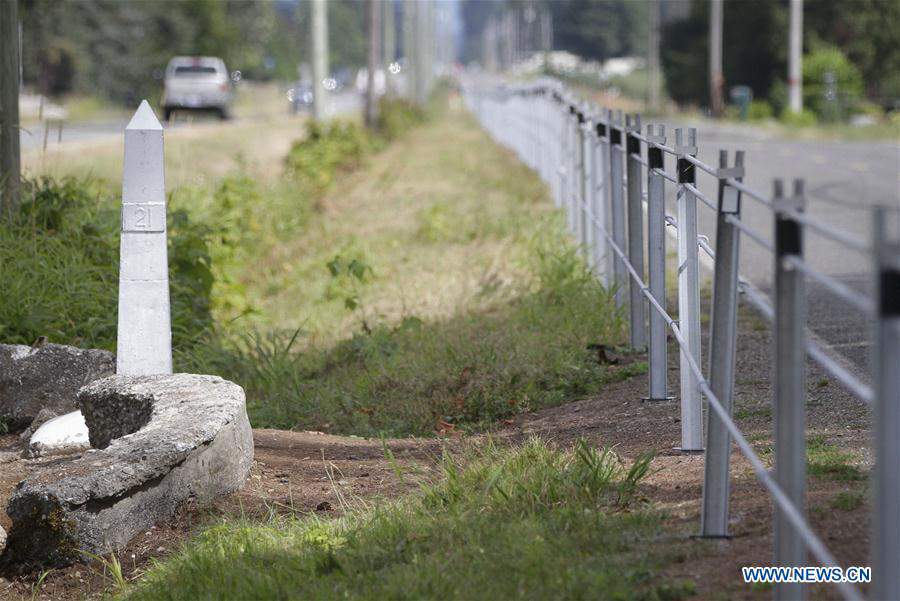  CANADA-ALDERGROVE-U.S.-BORDER-CABLE BARRIER 