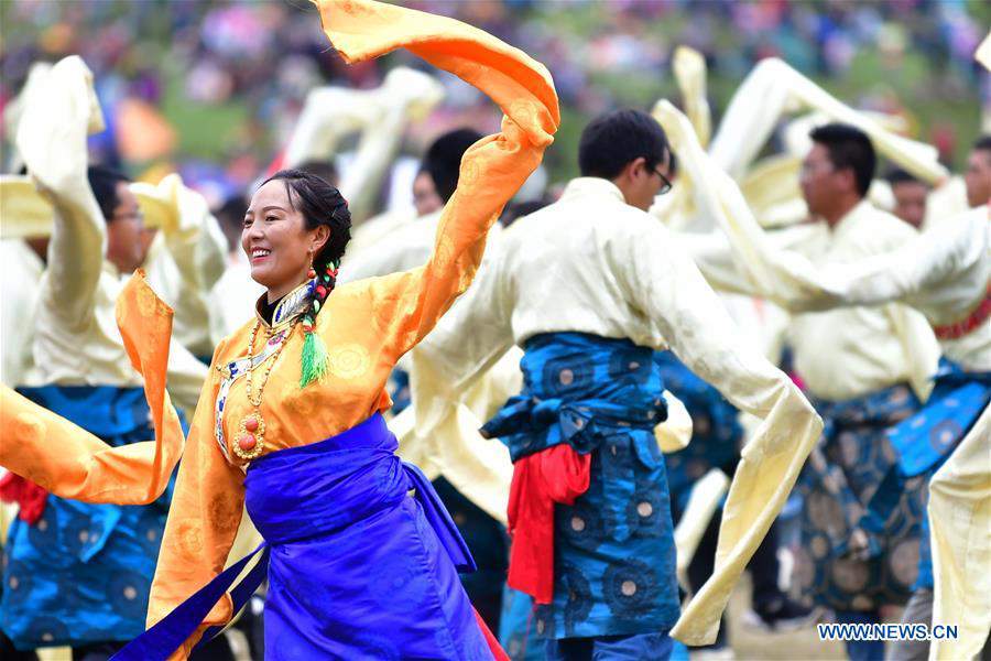 CHINA-GANSU-GANNAN-TOURISM FESTIVAL (CN)