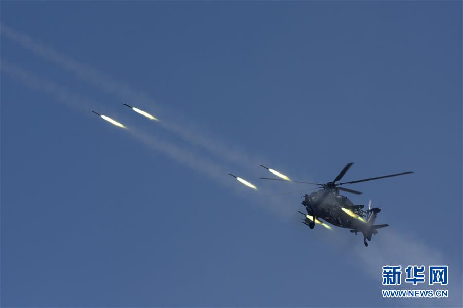 (在習近平強軍思想指引下·我們在戰位報告·圖文互動)(3)牢記囑托謀打贏——第79集團軍某陸航旅練兵備戰記事