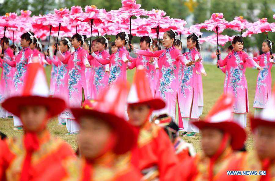 CHINA-GANSU-GANNAN-TOURISM FESTIVAL (CN)