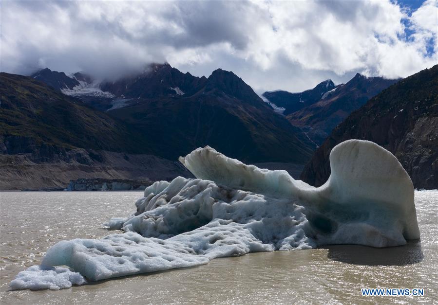 CHINA-TIBET-GLACIER (CN)