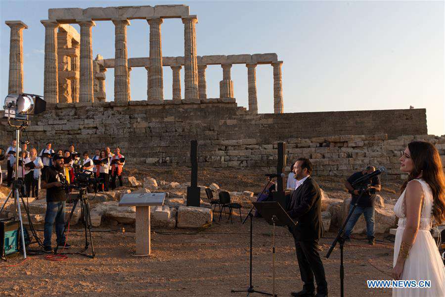 GREECE-CAPE SOUNION-MUSICAL-SINO-GREEK FRIENDSHIP