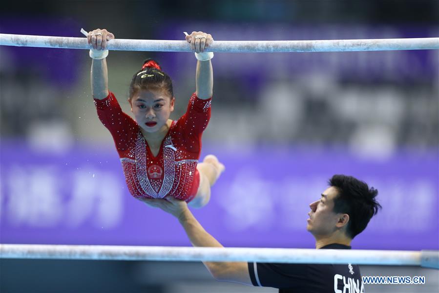 (SP)CHINA-ZHAOQING-GYMNASTICS-CHINESE NATIONAL CHAMPIONSHIPS-TRANING (CN)