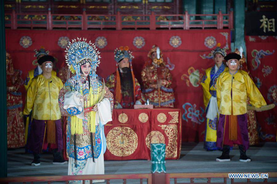 CHINA-BEIJING-SUMMER PALACE-OPERA-LIVE STREAMING (CN)