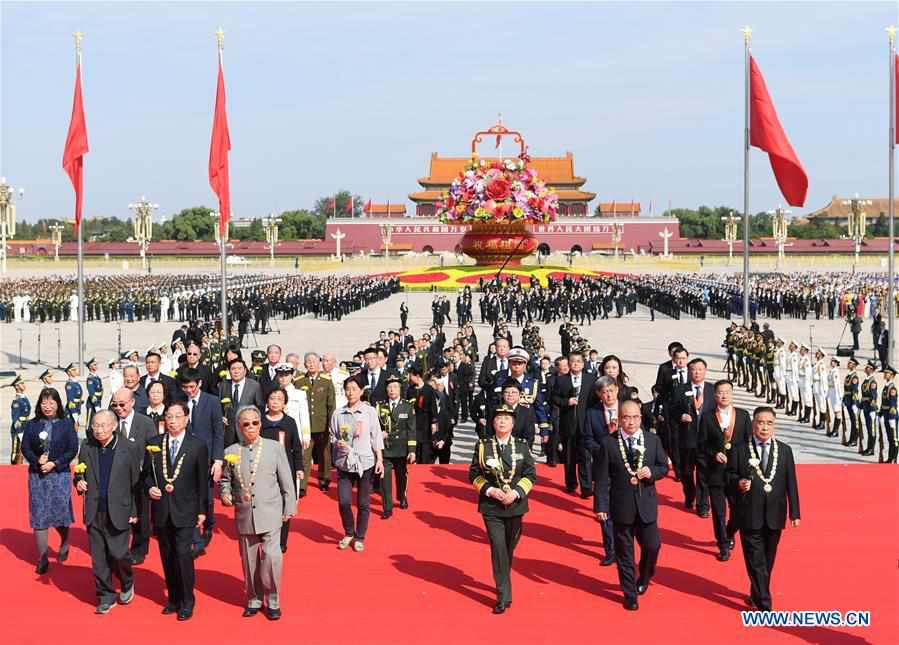 CHINA-BEIJING-MARTYRS' DAY-CEREMONY (CN)