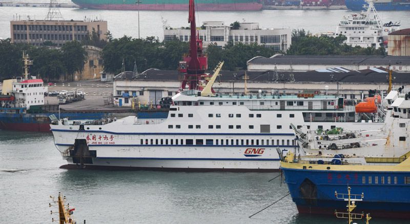 10��8�գ��͹���ʻ�뺣����Ӣ���ֶ���ͷ׼���������»������ ����� ��