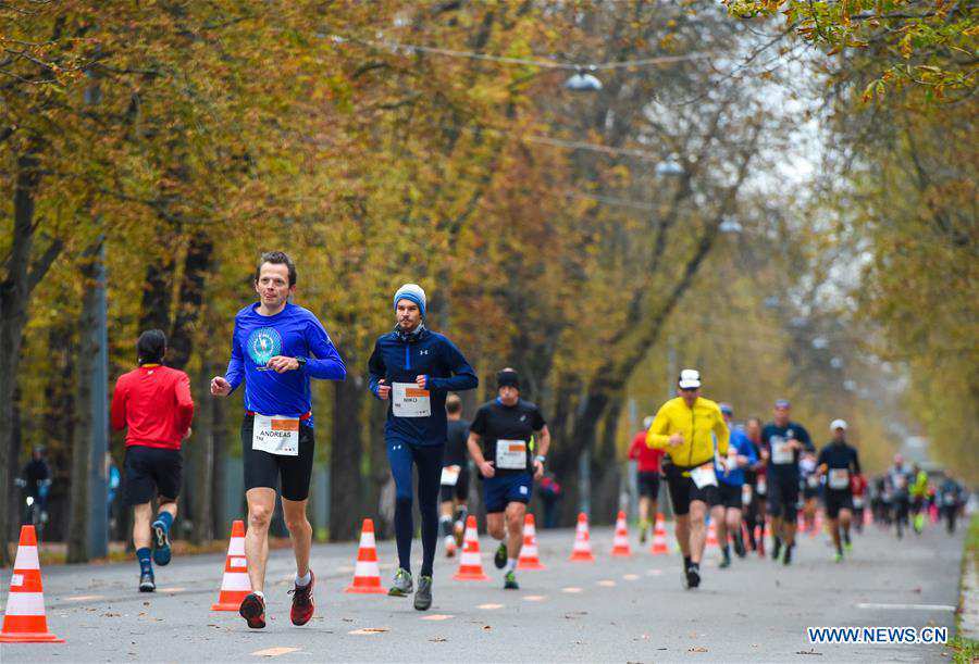 (SP)AUSTRIA-VIENNA-MARATHON-VCM TRIBUTE TO ELIUD