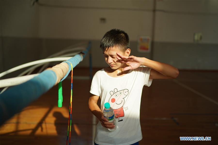 (SP)CHINA-NANCHANG-CHILDREN-VISUAL IMPAIRMENT-ROPE SKIPPING TEAM (CN)