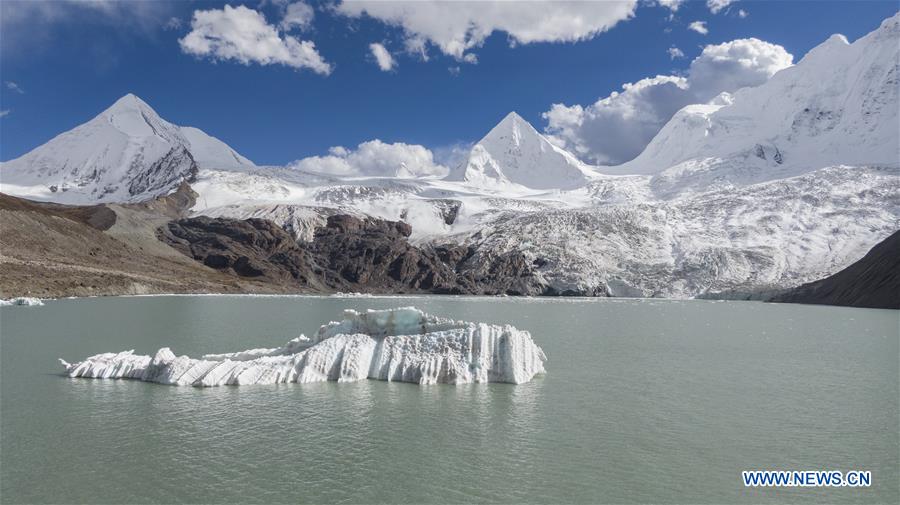 (InTibet) CHINA-TIBET-SNOW MOUNTAIN-SCENERY (CN)