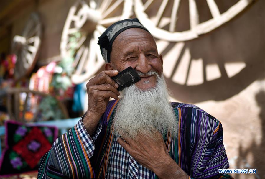 (PORTRAITS)CHINA-CHONGYANG FESTIVAL-LIFE OF THE ELDERLY(CN)