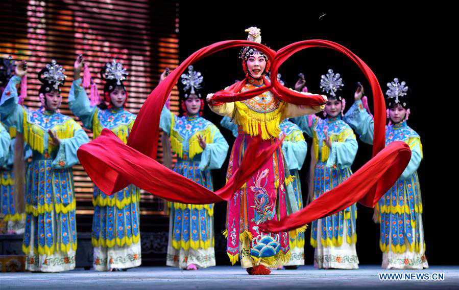 CHINA-HEBEI-CHONGYANG FESTIVAL-DRAMA PERFORMANCE(CN)