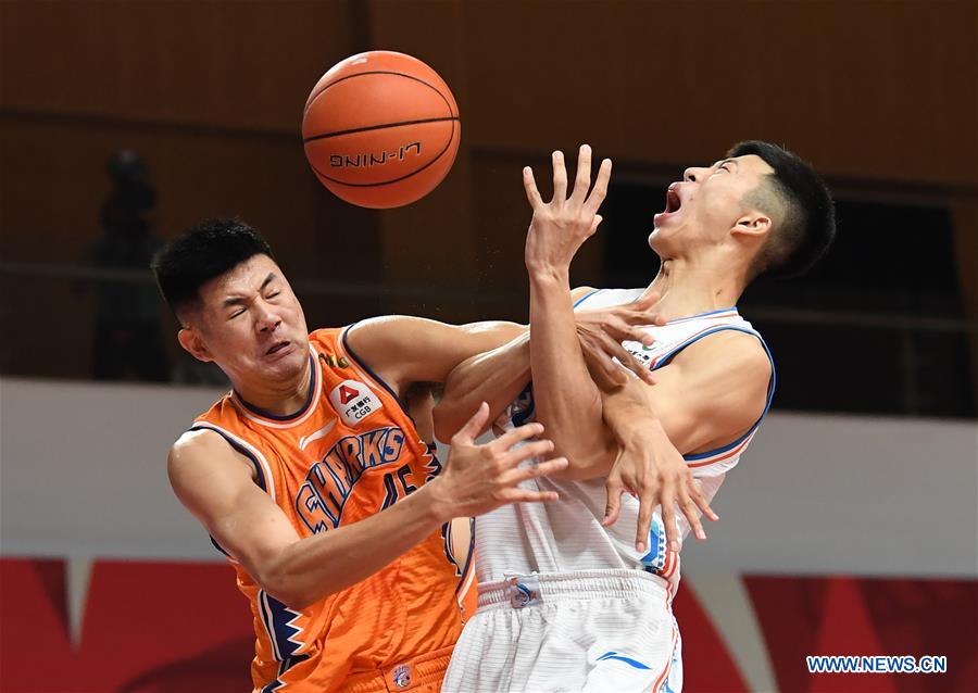 (SP)CHINA-ZHUJI-BASKETBALL-CBA LEAGUE-FUJIAN VS SHANGHAI (CN)