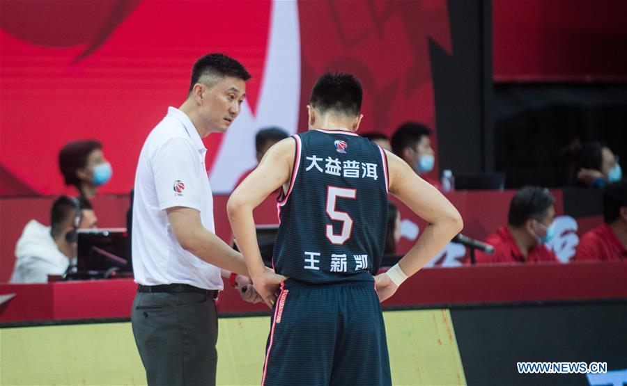 (SP)CHINA-ZHUJI-BASKETBALL-CBA LEAGUE-GUANGDONG VS SICHUAN (CN)