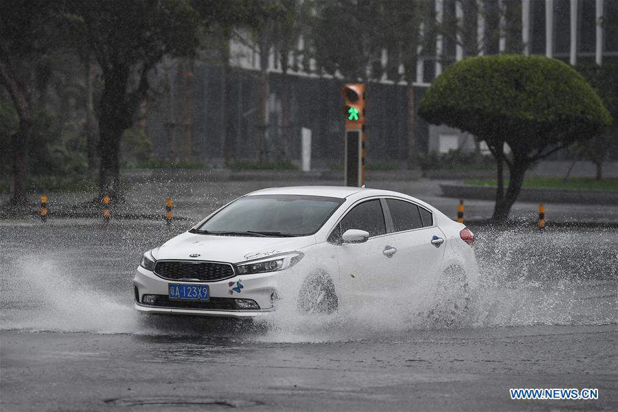 CHINA-HAINAN-WEATHER-TYPHOON-MOLAVE (CN)