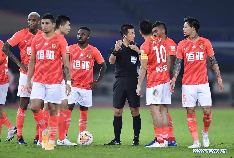 (SP)CHINA-SUZHOU-FOOTBALL-CSL-BEIJING GUOAN VS GUANGZHOU EVERGRANDE TAOBAO (CN)