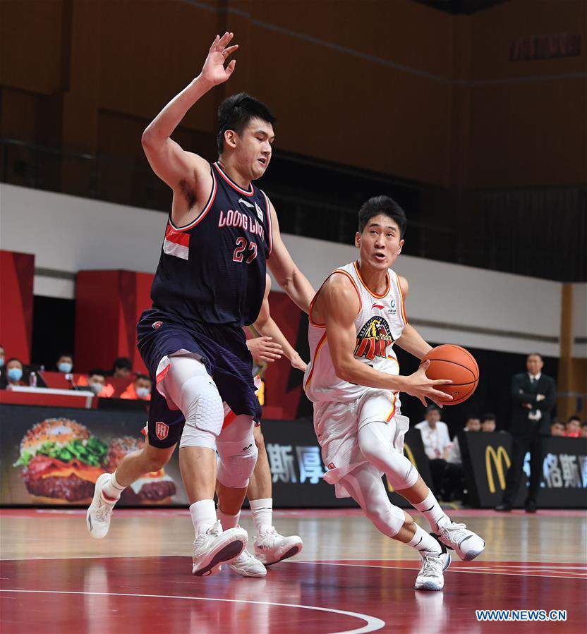 (SP)CHINA-ZHUJI-BASKETBALL-CBA LEAGUE-TIANJIN VS JILIN (CN)