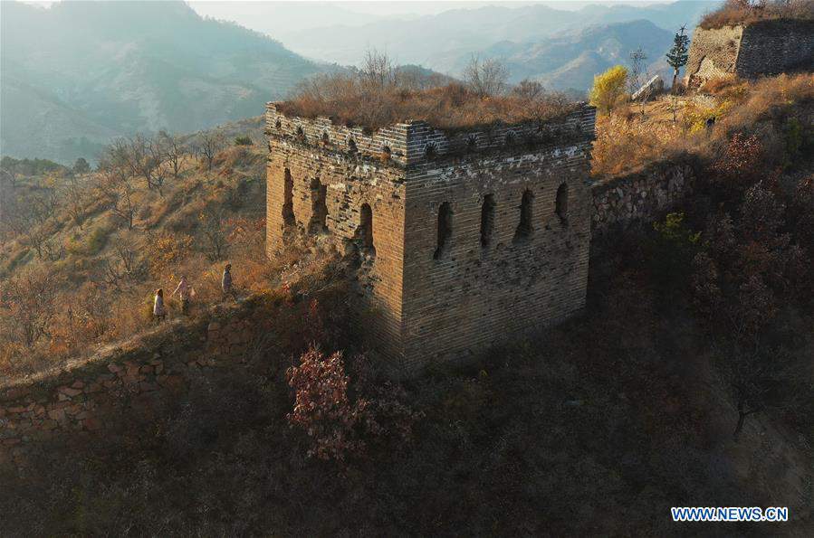 CHINA-HEBEI-GREAT WALL-AUTUMN SCENERY (CN)