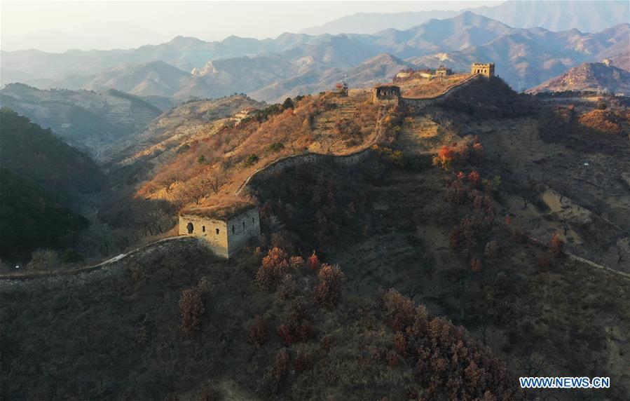 CHINA-HEBEI-GREAT WALL-AUTUMN SCENERY (CN)