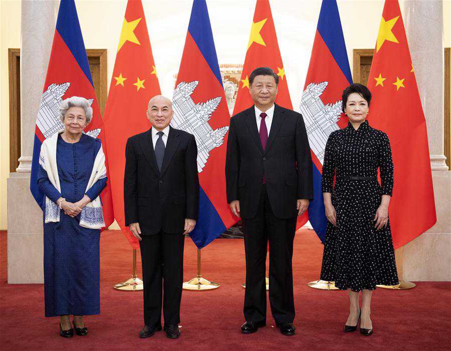 CHINA-BEIJING-XI JINPING-CAMBODIAN KING AND QUEEN MOTHER-MEETING (CN)