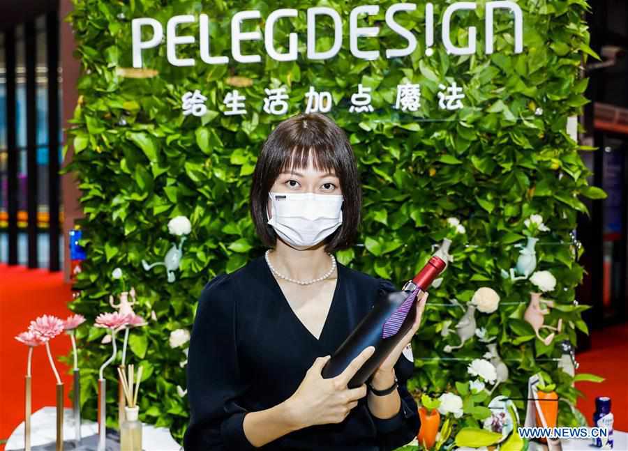 CHINA-SHANGHAI-CIIE-FIRST TIME-PARTICIPATION-COMPANIES (CN)