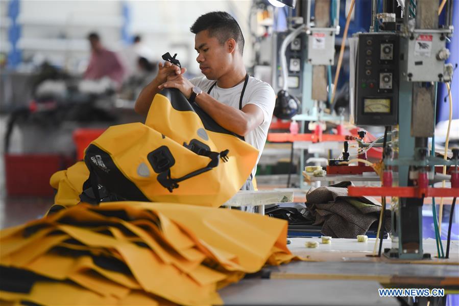 CHINA-FUJIAN-FUZHOU-ENTERPRISE-SINGLES' DAY SALE (CN)