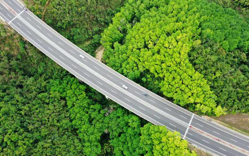 图片频道   山海高速公路项目路线全长55.