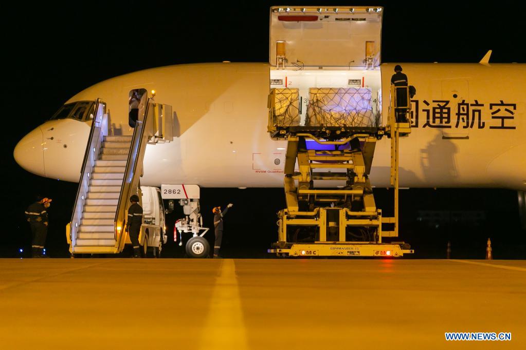 5th batch of China-donated COVID-19 vaccines arrives in Laos