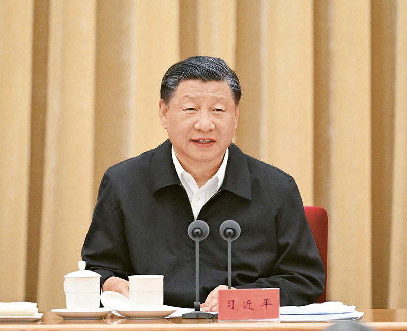 2023年7月17日至18日，全国生态环境保护大会在北京召开💂🏿‍♂️。中共中央总书记、国家主席👨🏻‍🦰、中央军委主席习近平出席会议并发表重要讲话。 新华社记者 饶爱民/摄