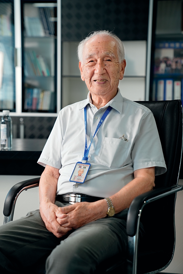 2024年8月,佐佐木俊一在深圳接受本刊记者采访。 2024年8月,佐佐木俊一在深圳接受本刊记者采访。