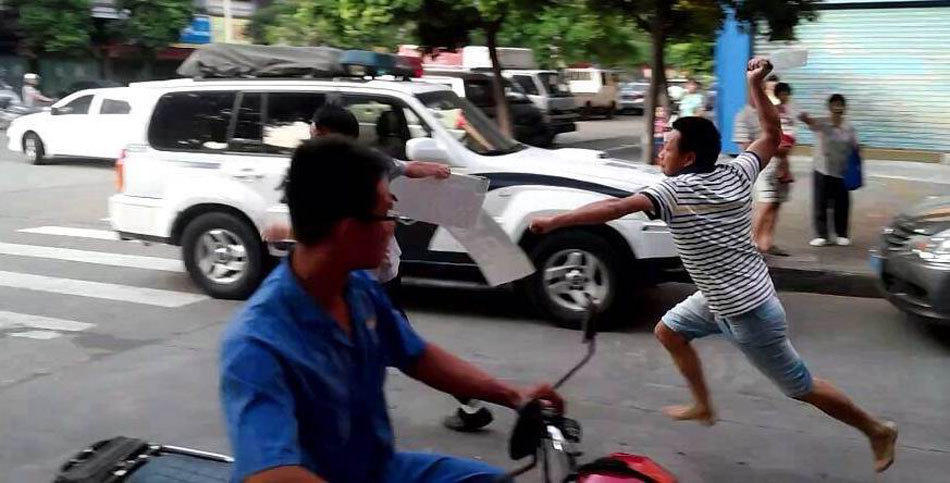 烟店多少人口_牡丹烟蓝中支多少一条