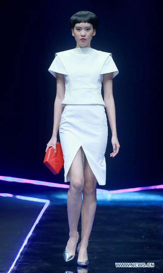 CHINA-BEIJING-FASHION WEEK (CN)