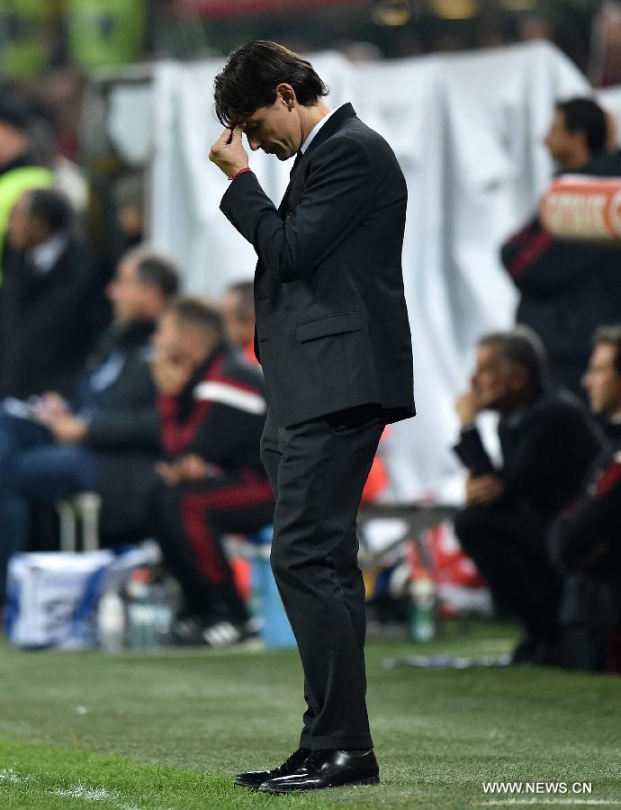 AC Milan lost 0-2. 
