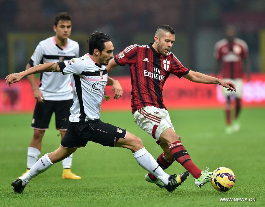 AC Milan lost 0-2. 