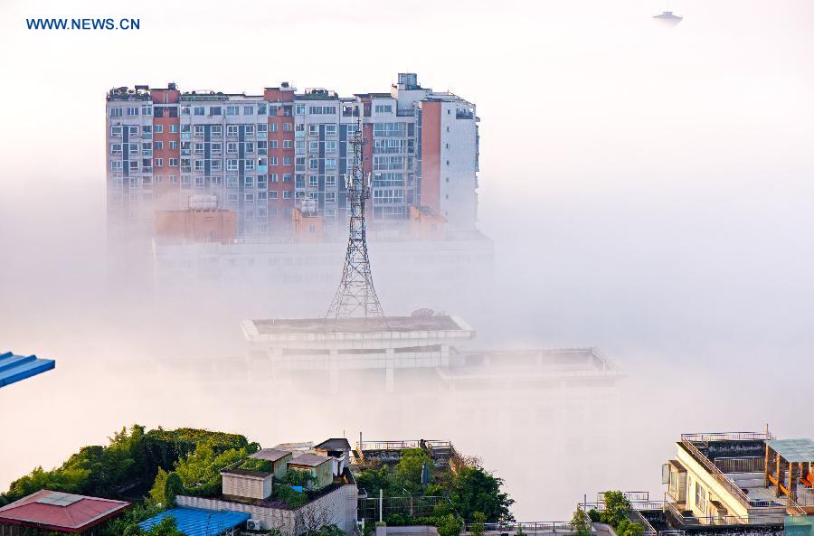 CHINA-CHENGDU-WEATHER-FOG (CN) 