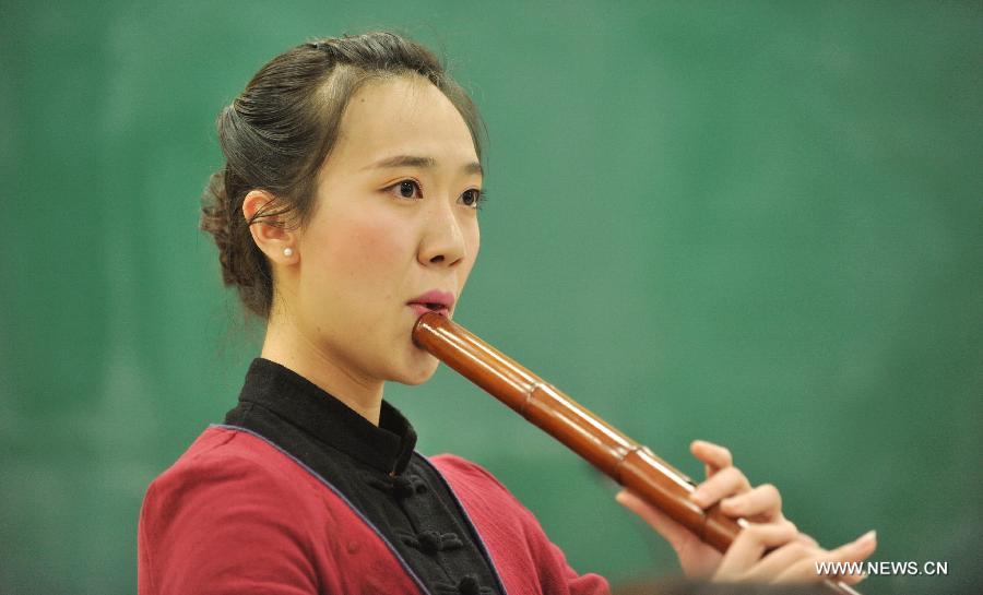 Nanyin, known as the 'living fossil' of ancient Chinese music, literally means music in the south and is a traditional opera in Fujian dialect.