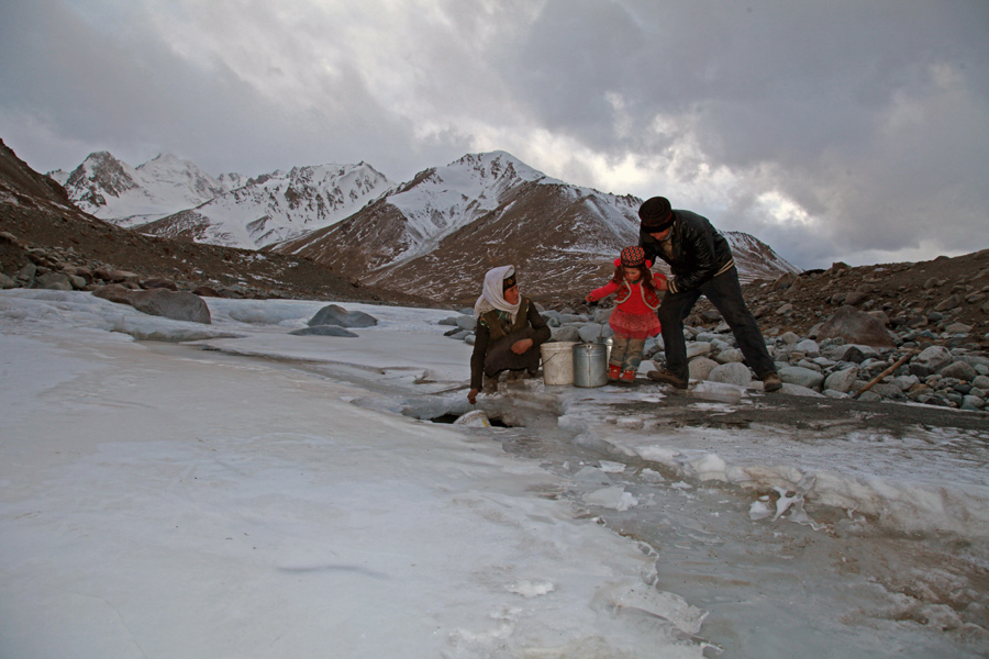 Ethnic Tajik life through the lens of a solider (Part II)