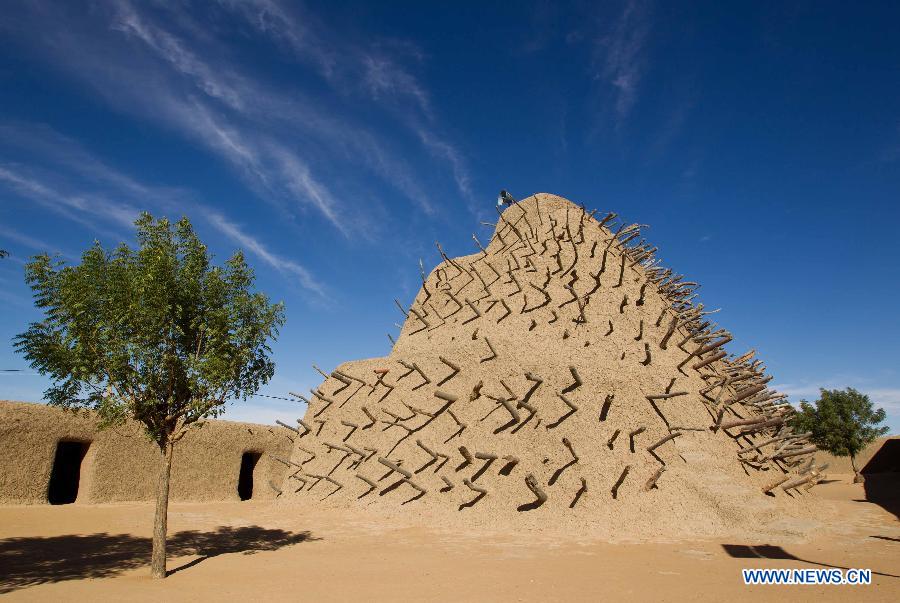 MALI-GAO-TOMB OF ASKIA