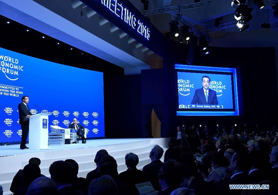 Chinese Premier Li Keqiang delivers a keynote speech at the World Economic Forum (WEF) annual meeting in Davos, Switzerland, on Jan. 21, 2015. 