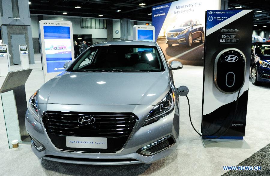 The Sonata hybrid of Hyundai is presented during the second press day of 2015 Washington Auto Show in Washington D.C., capital of the United States, Jan. 22, 2015. 