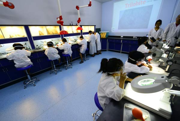 Science study trips gain popularity in China