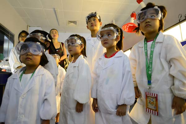 Science study trips gain popularity in China