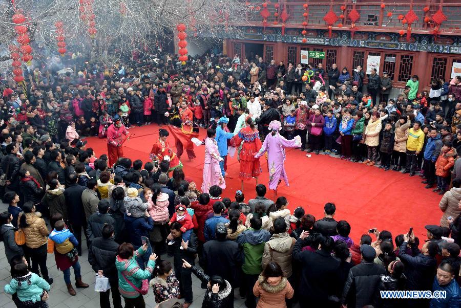 CHINA-HENAN-ZHENGZHOU-TEMPLE FAIR (CN)