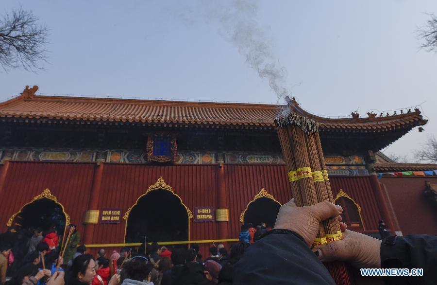 CHINA-BEIJING-YONGHEGONG LAMA TEMPLE-NEW YEAR PRAYER (CN)