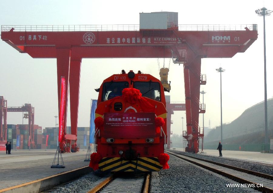 The railway line, linking China's Lianyungang and Kazakhstan's Almaty will be a new path for goods from central Asian countries to go overseas and a boost to the construction of the Silk Road Economic Belt.